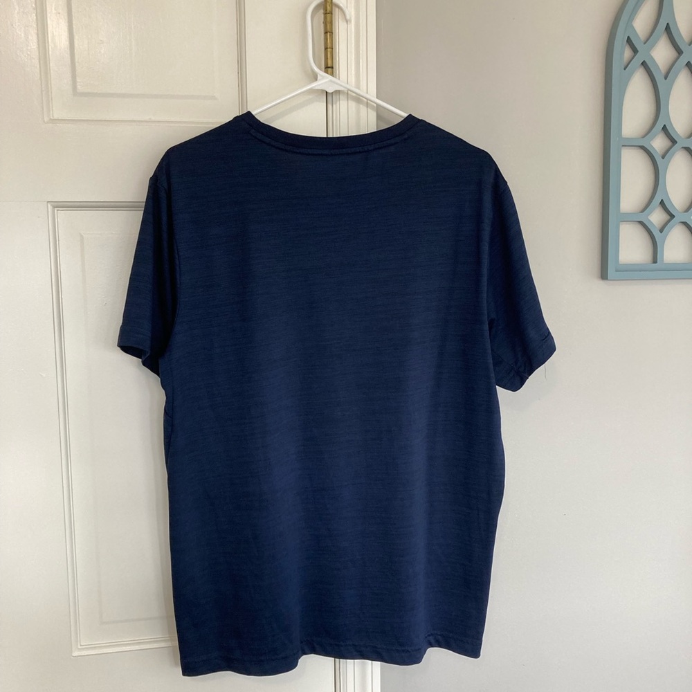 Tek Gear Men's Deep Blue Short Sleeve Tee - Picture 3 of 3